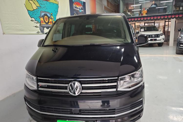 Used Volkswagen Multivan 2017 2.0 TSI 4x4 Prestige Edition 7-Seater
