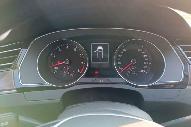 Used Volkswagen Magotan 2017 330TSI DSG Luxury Model
