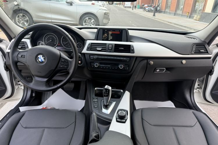 Used BMW 3 Series 2015 320Li Fashion Model