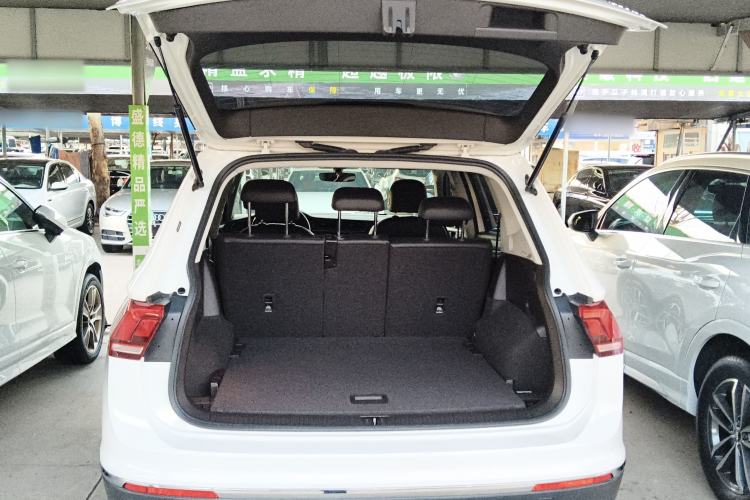 Used Volkswagen Tiguan L 2018 330TSI Automatic Two-Wheel Drive Luxury Edition
