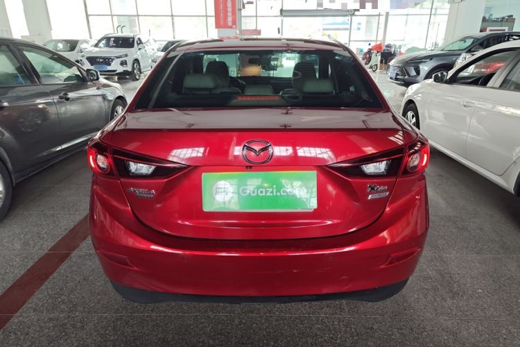 Used Mazda Mazda 3 Axela 2014 Sedan 2.0L Automatic Sport Model