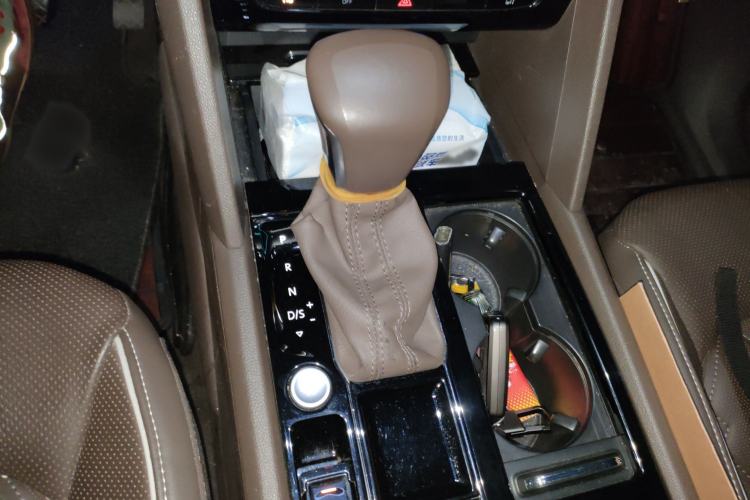 Used Volkswagen Viloran 2020 380TSI Prestige Edition
