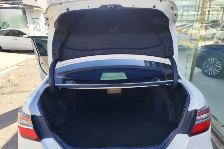 Used Toyota Camry 2016 2.0G 10th Anniversary Leading Edition