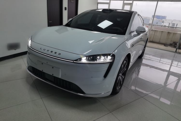 Used Hima Luxeed R7 2024 All-Electric 802 km Max