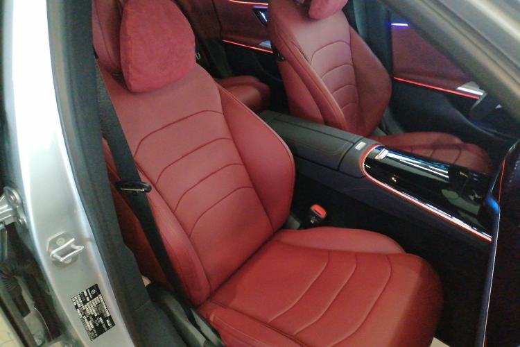 Used Mercedes-Benz E-Class New Energy 2024 E 350 e L Plug-in Hybrid Sports Sedan
