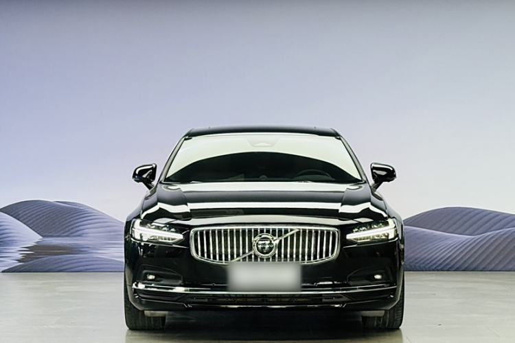 Used Volvo S90 2025 B5 Zhiya Luxury Edition
