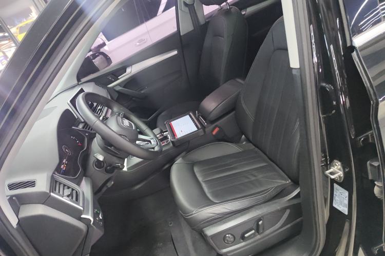 Used Audi Q5L 2020 Updated 40 TFSI Prestige Fashion Edition
