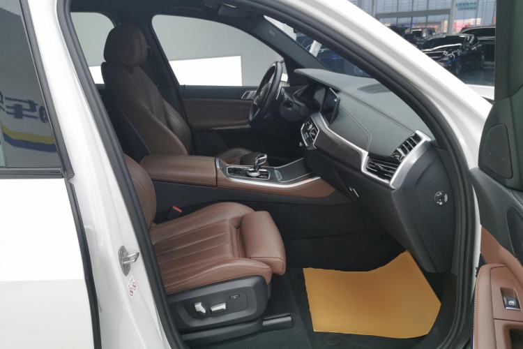 Used BMW X5 2021 xDrive30i M Sport Package
