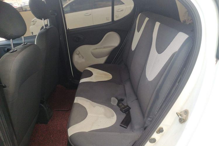 Used Chery QQ 2013 1.0L Manual Active Version