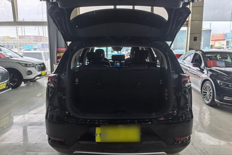 Used BYD Tang 2019 2.0T Automatic SmartConnect Luxury Edition 7 Seats China VI Standard
