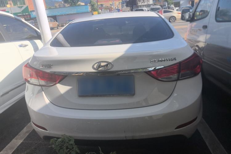 Used Hyundai Elantra 2015 1.6L Automatic Fashion Model
