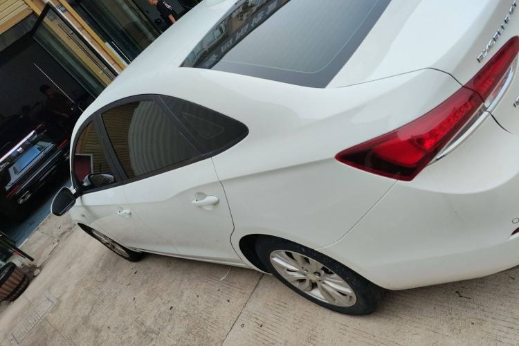 Used Buick GT 2019 15T Dual-Clutch Connected Elite Model China VI
