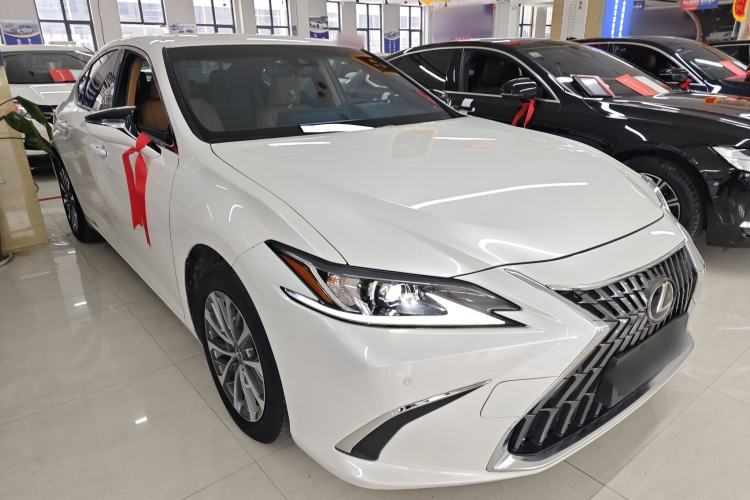 Used Lexus ES 2022 200 Excellence Edition