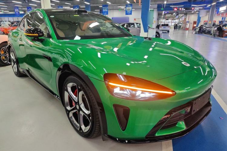 Used  YU7 2025 Ultra-Long Range High-Performance All-Wheel-Drive Max Edition
