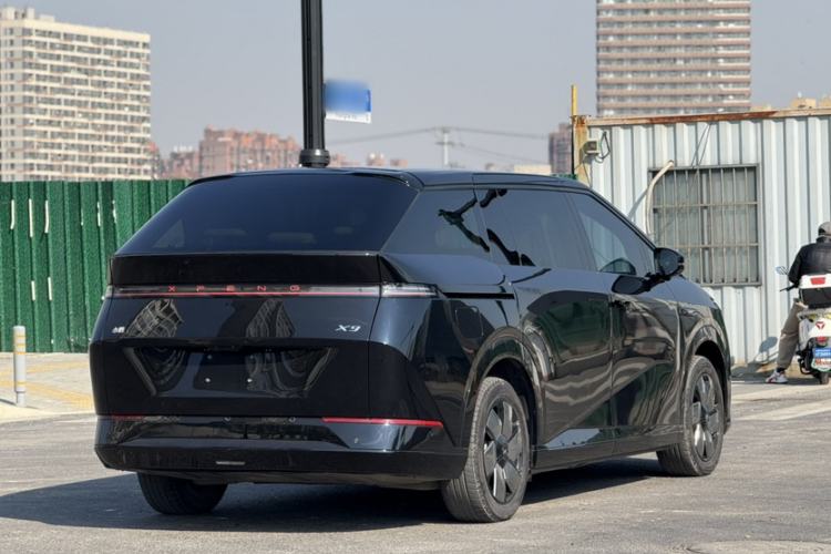 Used XPeng X9 2024 702 Ultra-Long Range Max