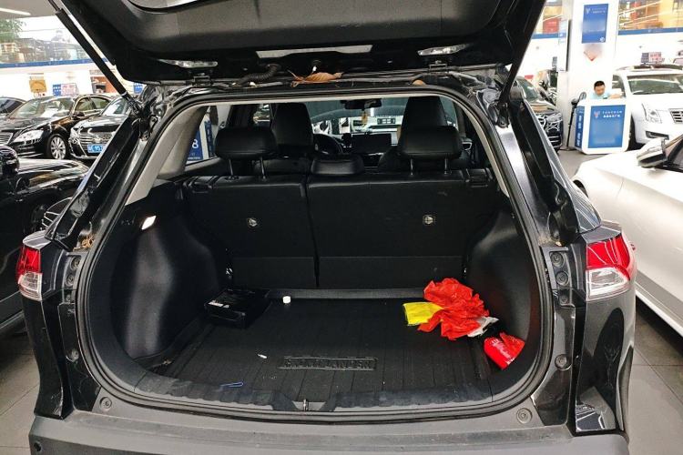 Used Toyota FRONTLANDER 2023 2.0L CVT Leading Edition
