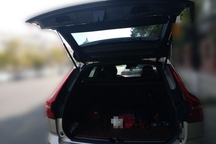 Used Volvo XC60 2018 T5 4x4 Zhiyi Edition