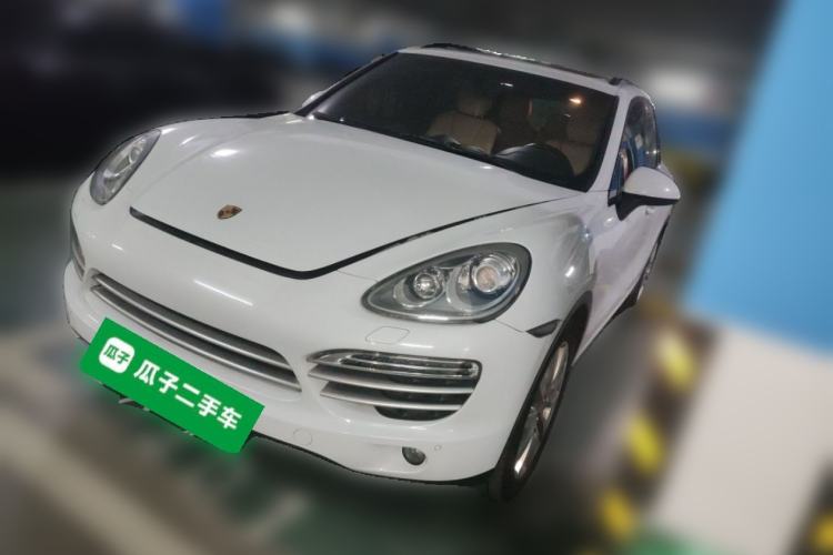 Used Porsche Cayenne 2014 Cayenne Platinum Edition 3.0T