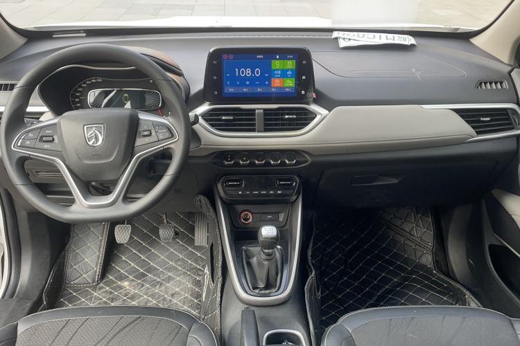 Used Baojun 510 2017 1.5L Manual Fashion Edition