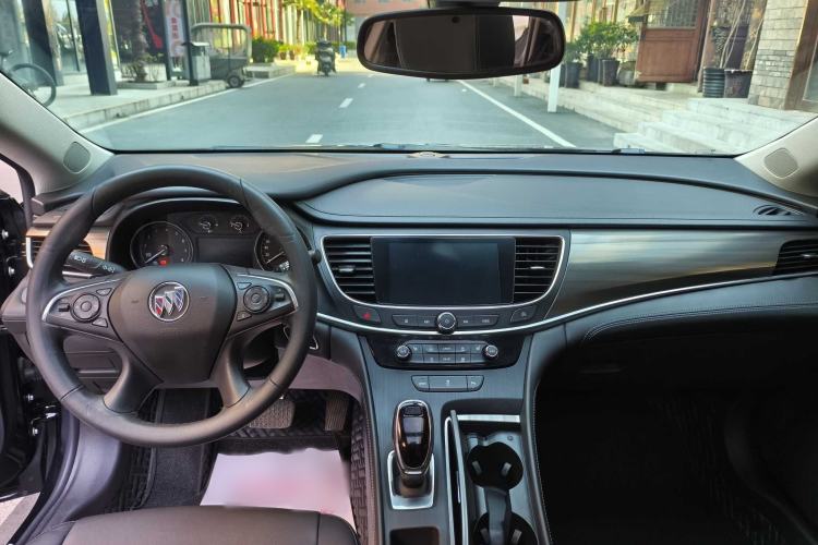 Used Buick LaCrosse 2022 652T Luxury Version