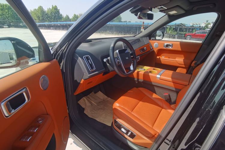 Used Li Auto L7 2023 Air model
