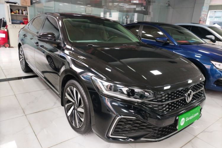 Used Volkswagen Passat 2022 330TSI Starry Elite Edition
