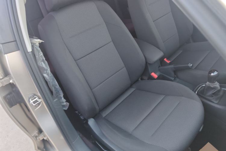 Used Volkswagen Bora 2017 1.6L Manual Fashion Model