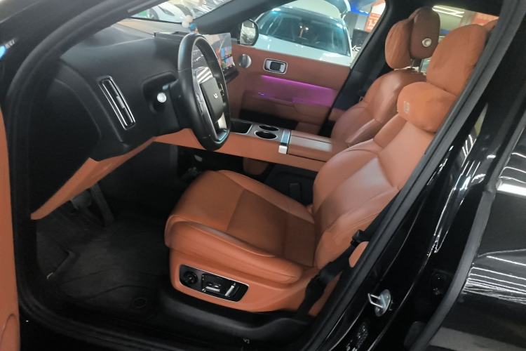 Used Li Auto L8 2023 Pro Model
