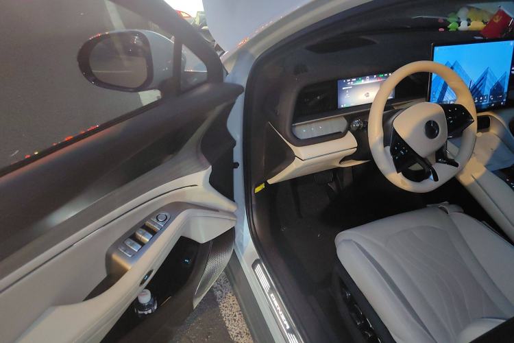 Used Denza N7 2023 Long-Range Performance Max Edition
