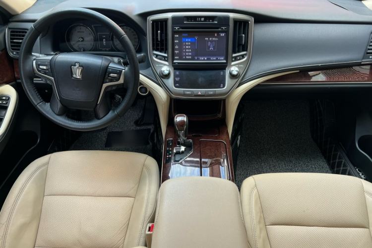 Used Toyota Crown 2018 2.0T Fashion Edition