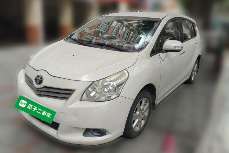 Used Toyota Verso 2014 Starlight 180E CVT Elite Edition