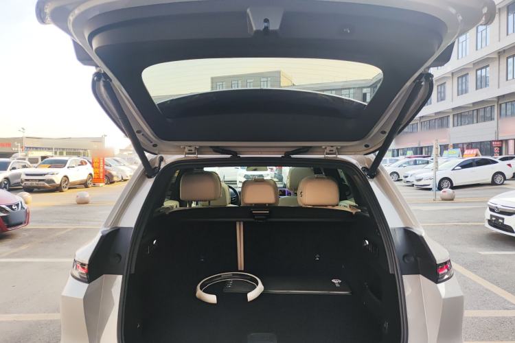 Used Li Auto L6 2024 Pro Model
