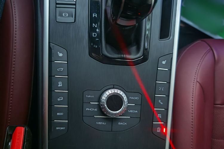 Used Wey VV7 2017 VV7c 2.0T Flagship Model
