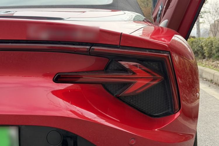 Used MG Cyberster 2024 520 km Legendary All-Wheel-Drive Version