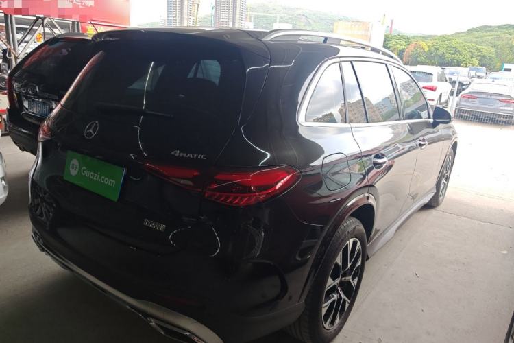 Used Mercedes-Benz GLC 2024 Facelifted GLC 260 L 4MATIC Luxury Version 5 Seats
