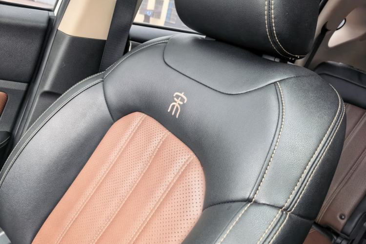 Used BYD Song 2016 GaiShi Edition 1.5TI Manual Elite Model
