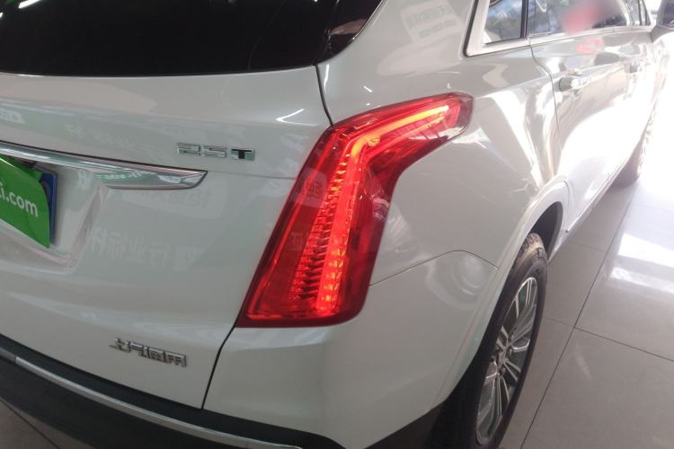 Used Cadillac XT5 2018 25T Luxury Model