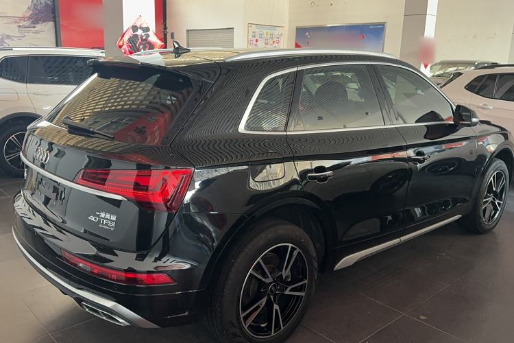 Used Audi Q5L 2022 40T Fashionable and Dynamic Model
