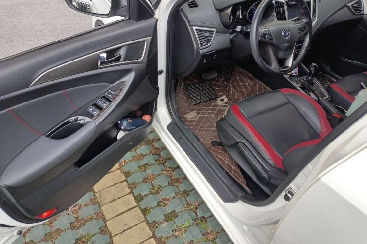 Used Changan Eado 2015 1.6L Automatic Junku Model China IV Standard