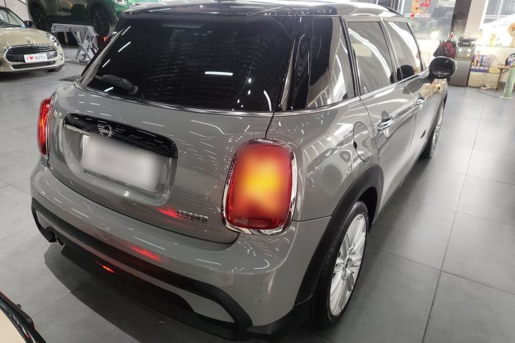 Used  MINI 2022 Updated 1.5T COOPER Classic Edition Five-Door Version
