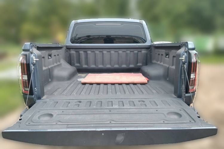 Used JMC DaDao 2023 Chasing Light 2.3T Diesel Automatic 2WD Standard-Wheel Enjoyment Model
