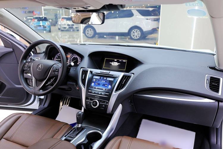 Used Acura TLX-L 2018 2.4L Deluxe Edition
