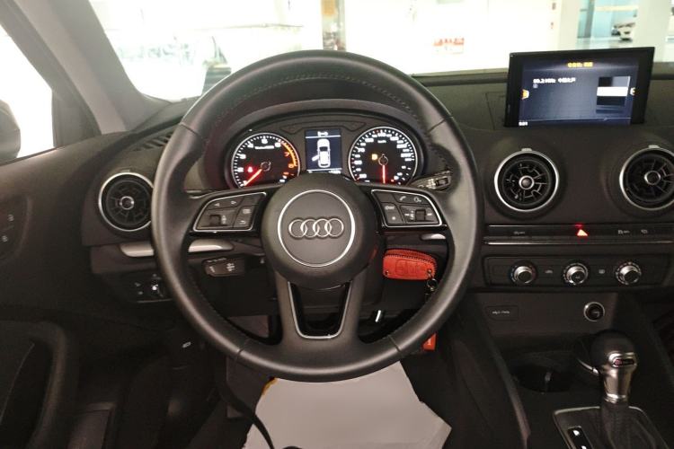 Used Audi A3 2020 Restyled Sportback 35 TFSI Entry-Level China VI Emission Standard