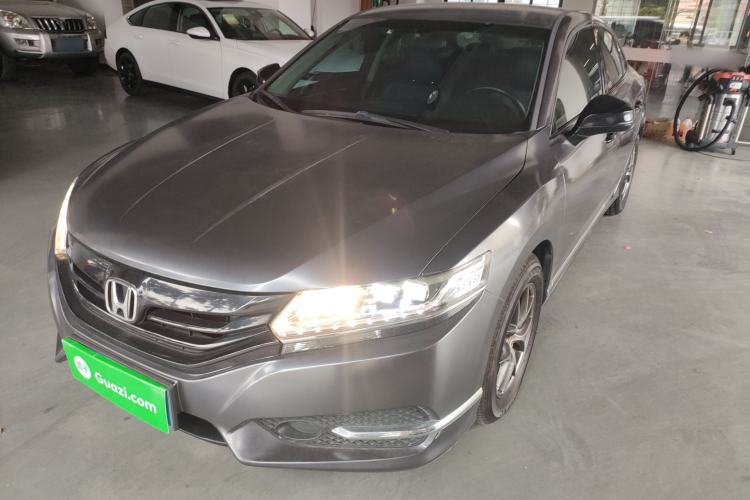 Used Honda Spirior 2015 2.0L Luxury Edition
