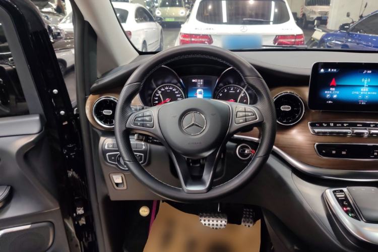 Used Mercedes-Benz V-Class 2021 V 260 Prestige Edition
