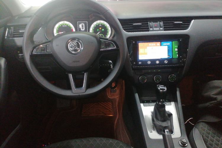 Used Skoda Octavia 2019 TSI280 DSG SmartDrive Luxury Edition China VI
