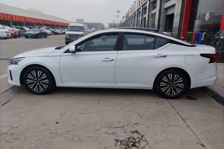 Used Nissan Teana 2022 2.0L XL-TLS Enjoyment Edition
