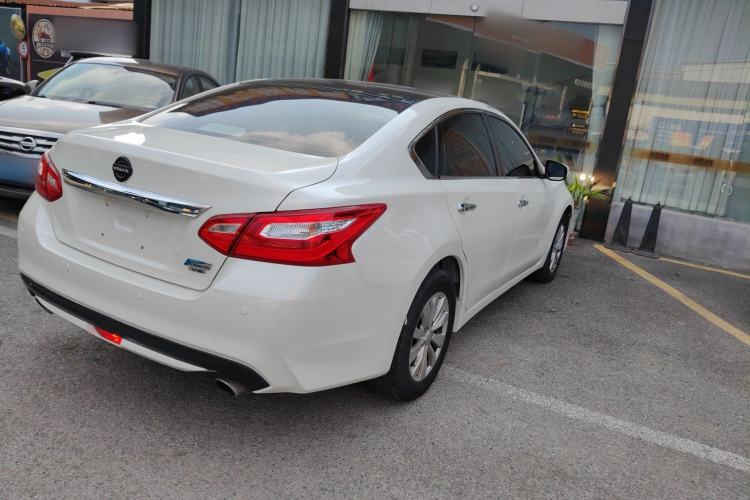 Used Nissan Teana 2016 2.0L XL Comfort Edition
