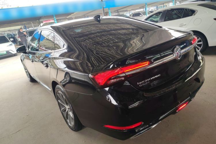 Used Buick LaCrosse 2022 652T Luxury Version
