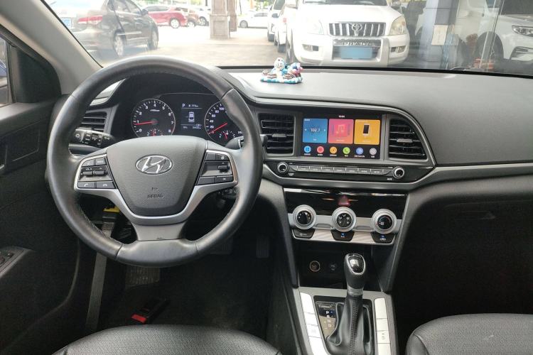 Used Hyundai Elantra 2019 1.5L CVT ZhiXuan – Elite Version
